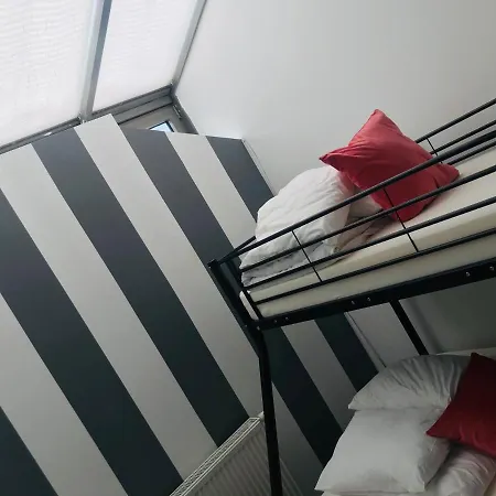 Hostel Warsaw City Center Rooms Varşova