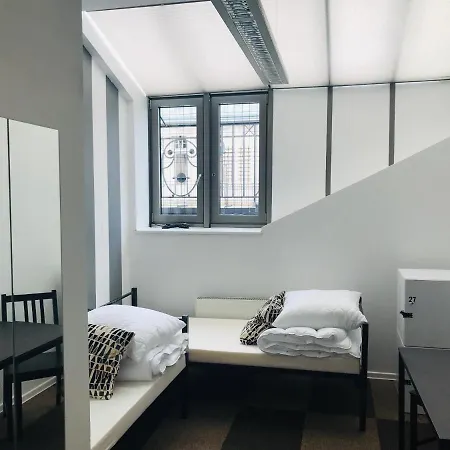 Hostel Warsaw City Center Rooms *