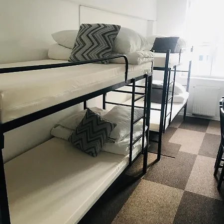 Warsaw City Center Rooms Hostel Varşova