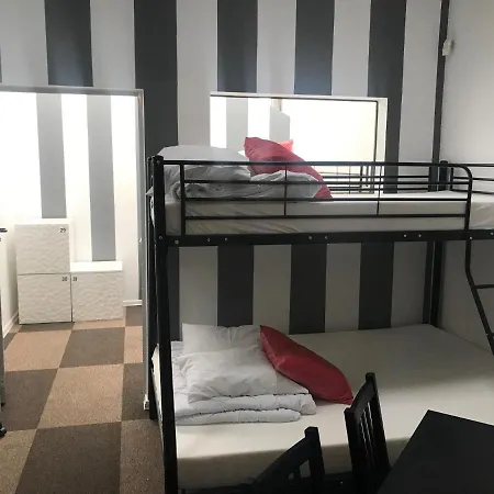 Hostel Warsaw City Center Rooms