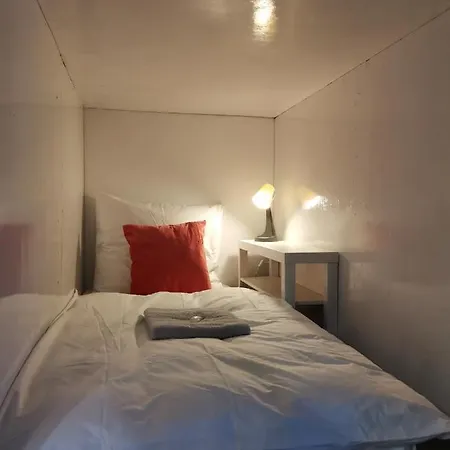 Warsaw City Center Rooms *